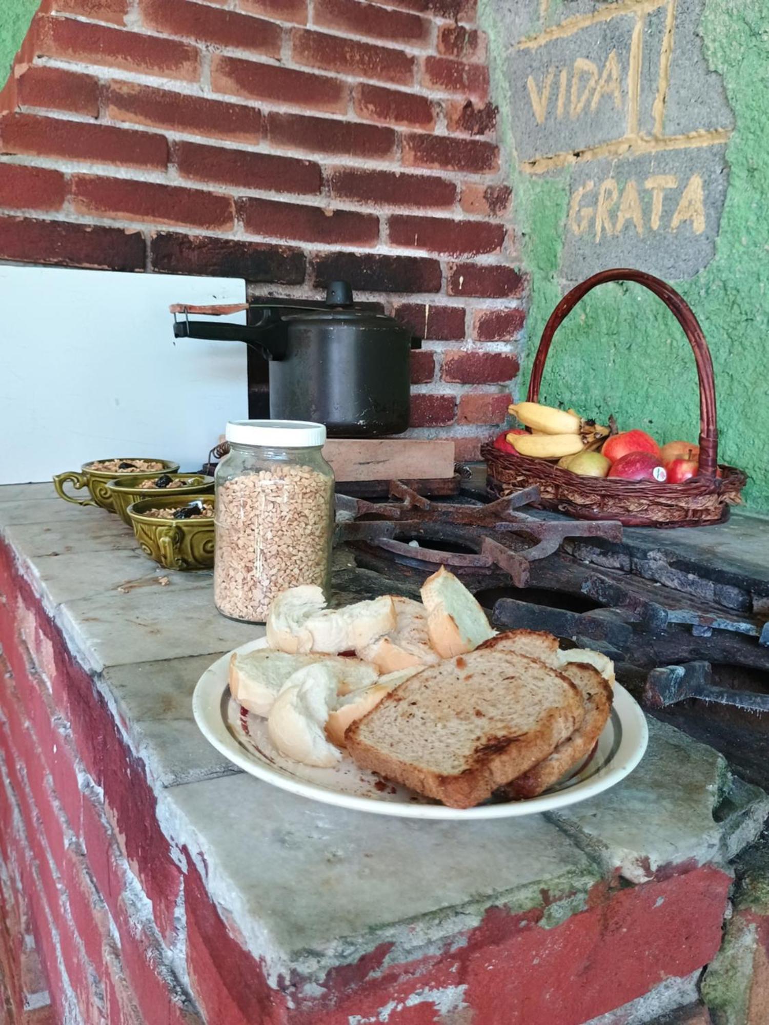 Renovo Beija-Flor Hostel E Espaco Terapeutico بيرتيوغا المظهر الخارجي الصورة